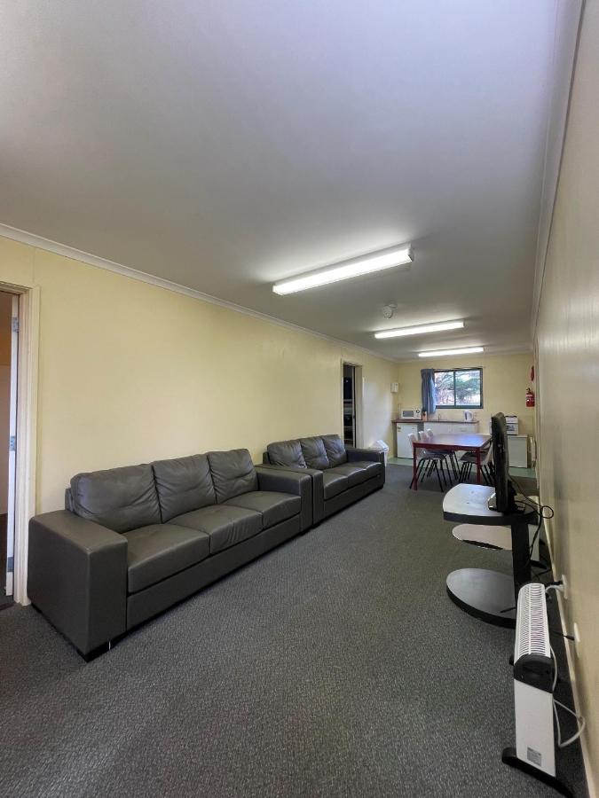 Southern Cross Motor Inn Berridale Exterior photo